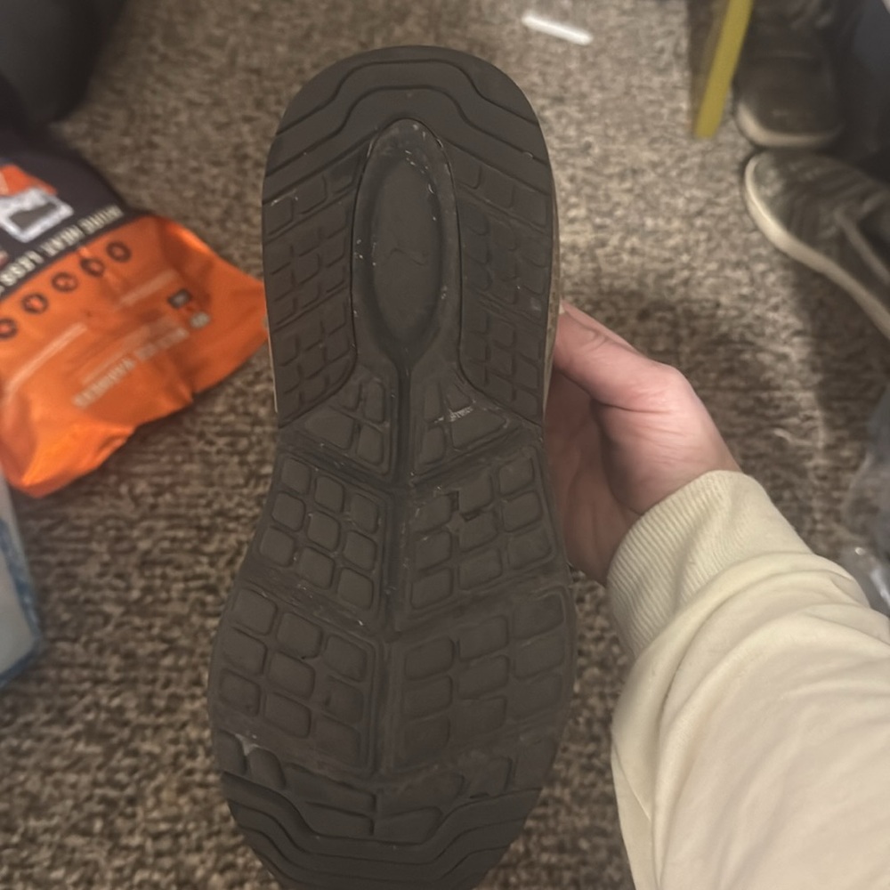 Puma runners - Picture 3 of 4